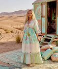 Load image into Gallery viewer, Robe Longue Bohème NATASJA – Maxi Robe Gipsy ✨🌙