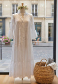 Cargar la imagen en la vista de la galería, Vestido largo blanco bordado inglés BARDOT