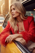 Load image into Gallery viewer, Blazer Chelsea Rouge Plumes – Veste Femme Tendance♥️