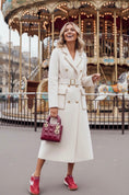 Cargar la imagen en la vista de la galería, MATHILDE — Robe longue Manteau Crème chic