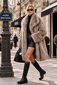 Load image into Gallery viewer, Manteau fausse fourrure taupe LINDA – Col châle oversize