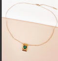 Charger l'image dans la visionneuse de la galerie, Pendentif Cœur Amaya 💚 | Pierre Verte Dorée – Mille et Une Nuits