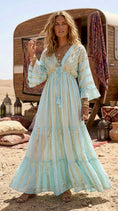 Cargar la imagen en la vista de la galería, Robe Longue Bohème Gypsy EVA – Tie & Dye Aqua | Paillettes