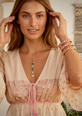 Load image into Gallery viewer, Pendentif Doré Goutte d'Eau NABILA-Style Gipsy Ethnique Chic✨