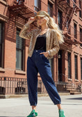 Charger l'image dans la visionneuse de la galerie, Blouson sequins or Broadway Nights Bomber ✨