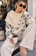 Load image into Gallery viewer, Pull bandana crème maxi col asymétrique JENNIFER