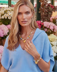 Cargar la imagen en la vista de la galería, Poncho CLARISSE – Pull Oversize Côtelé Bleu Ciel à Capuche