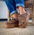 Cargar la imagen en la vista de la galería, Mules tipo zuecos con estampado de leopardo LEONIE