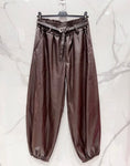 Charger l'image dans la visionneuse de la galerie, Pantalon Barrel Simili Cuir Chocolat NATY