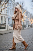 Charger l'image dans la visionneuse de la galerie, Veste Parka beige Fausse Fourrure MERYL – Effet Cuir