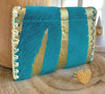 Cargar la imagen en la vista de la galería, Porte monnaie enveloppe turquoise TEXAS