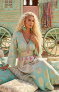 Cargar la imagen en la vista de la galería, Robe Longue Lamé ORIANA ✨ Robe Princesse Mille et Une Nuits