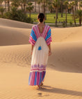Cargar la imagen en la vista de la galería, Robe longue bohème LAURENA - coupe 🦋 manches papillon