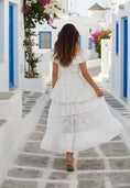 Load image into Gallery viewer, Robe Boho gipsy Blanche ESMERALDA | Dentelle & volants| Hippie Chic
