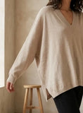 Cargar la imagen en la vista de la galería, Pull Oversize Col V Maille Camel — Toucher Cachemire MAX