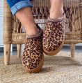 Cargar la imagen en la vista de la galería, Mules tipo zuecos con estampado de leopardo LEONIE