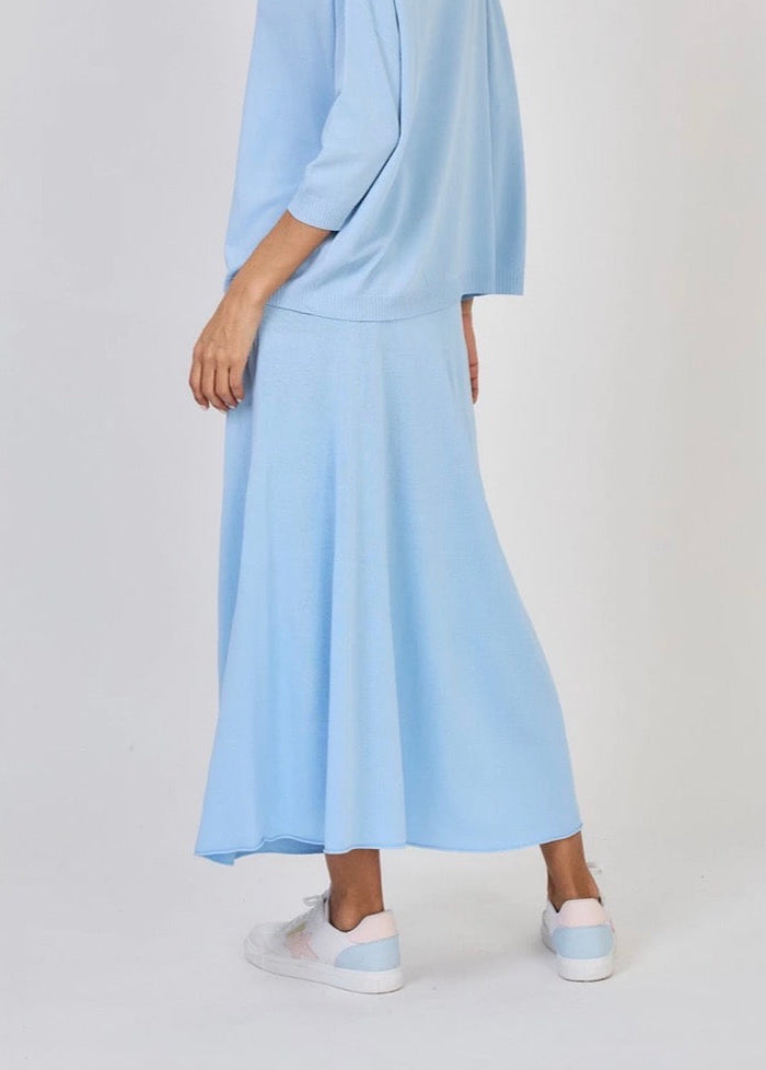 Jupe Longue Maille Évasée Bleue NICOLETTA