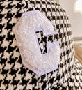 Load image into Gallery viewer, Casquette pied de poule CLAUDIE
