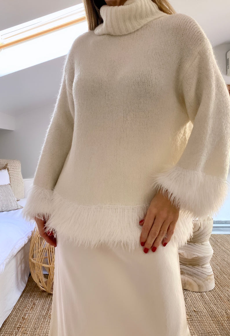 SIA Alpaca Turtleneck Sweater