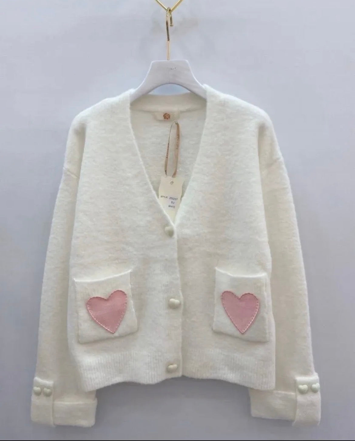 Gilet ROSALIE – Poches Cœurs Roses | Maille Douce Crème
