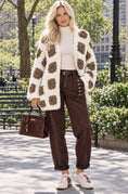 Load image into Gallery viewer, Gilet WINTER en maille chenille crème & taupe
