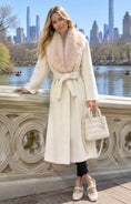 Load image into Gallery viewer, Manteau long crème ceinturé col fourrure ARIANA
