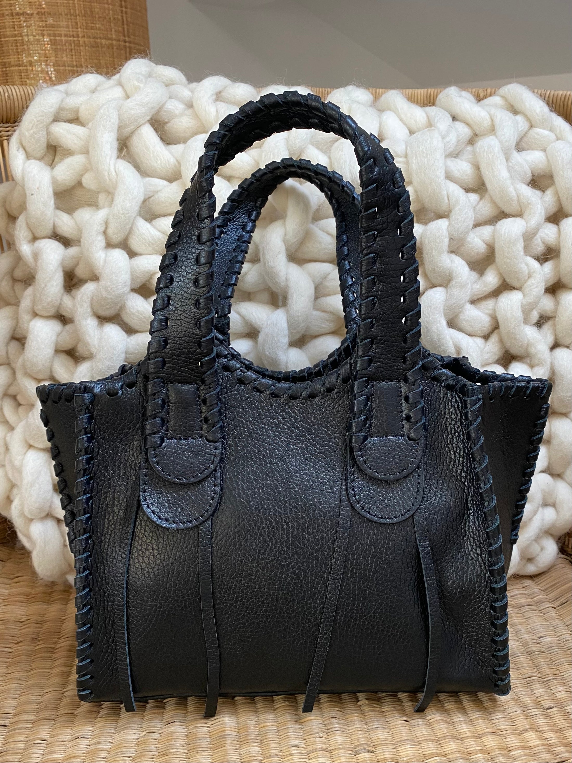 SIMONE black leather bag