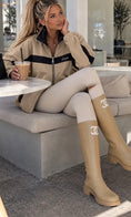 Cargar la imagen en la vista de la galería, Veste Zippée jogg Beige LENOX — Col Montant
