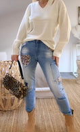 Cargar la imagen en la vista de la galería, Jean used coeurs leopard LEO
