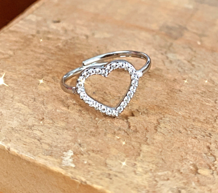 Silver heart ring set with PEGGY