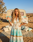 Cargar la imagen en la vista de la galería, Robe Longue Carmen | Bohème Gipsy Tie & Dye - Perles & Sequins✨🌙 (Copie)
