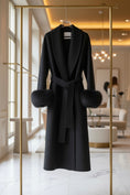 Load image into Gallery viewer, Manteau NINA – Laine & Cachemire, Poignets Fourrure
