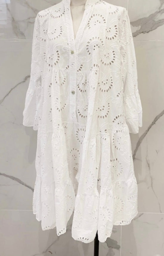 Robe broderie anglaise BARDOT  blanche 2 tailles