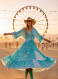 Cargar la imagen en la vista de la galería, Robe Longue Bohème COACHELLA | Floral Turquoise, Broderie Sequins & Perles💫🌙
