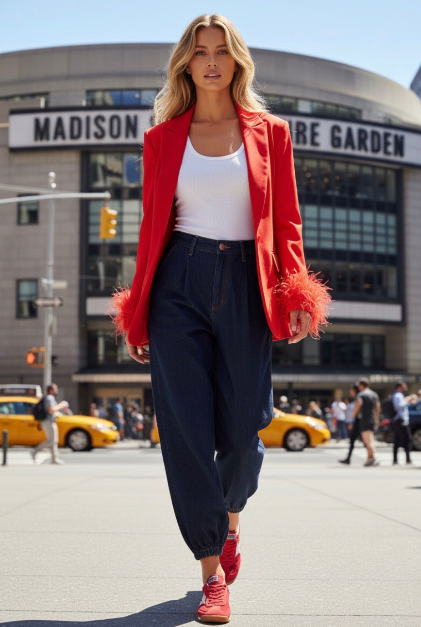 Blazer Chelsea Rouge Plumes – Veste Femme Tendance♥️