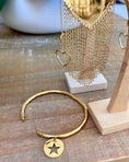 Load image into Gallery viewer, Gold tassel bangle GOLD 4 models
