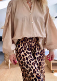 Cargar la imagen en la vista de la galería, Pantalon large soie léopard KENY
