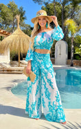 Load image into Gallery viewer, Top brassière  Turquoise Femme – Crop Top Pantalon MALAGA
