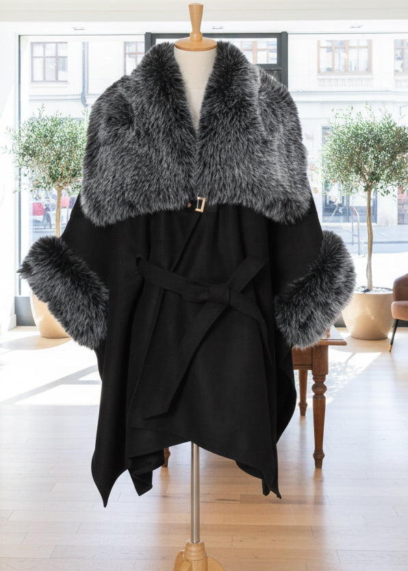 Manteau cape fausse fourrure STELLA