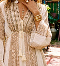 Charger l'image dans la visionneuse de la galerie, Pendentif Doré Goutte d'Eau SAMIRA  – Style Gipsy Ethnique Chic✨
