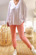 Load image into Gallery viewer, Pantalon toile unie corail LEA
