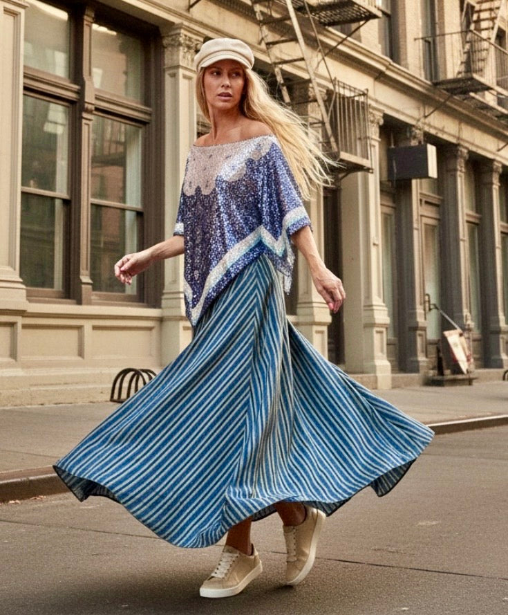 Top sequins glam chic ✨ Bleu Liberty
