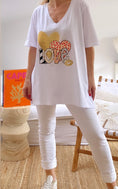 Load image into Gallery viewer, Tee-shirt blanc imprimé FANTASIA
