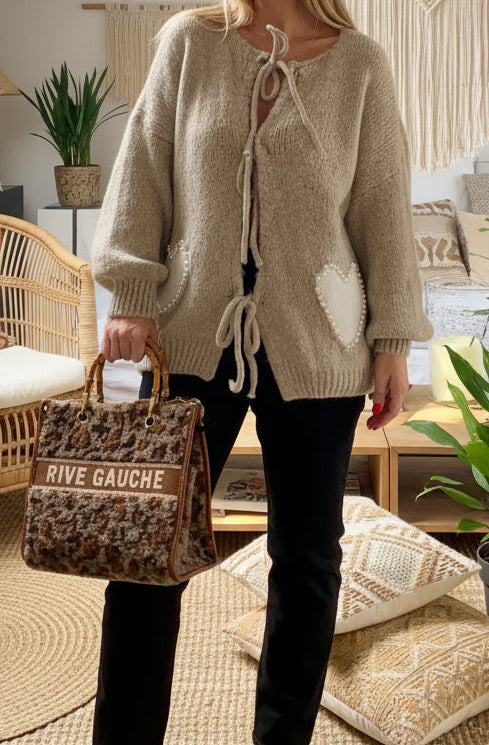 JULIE chaleco con lazo y cuentas en forma de corazón