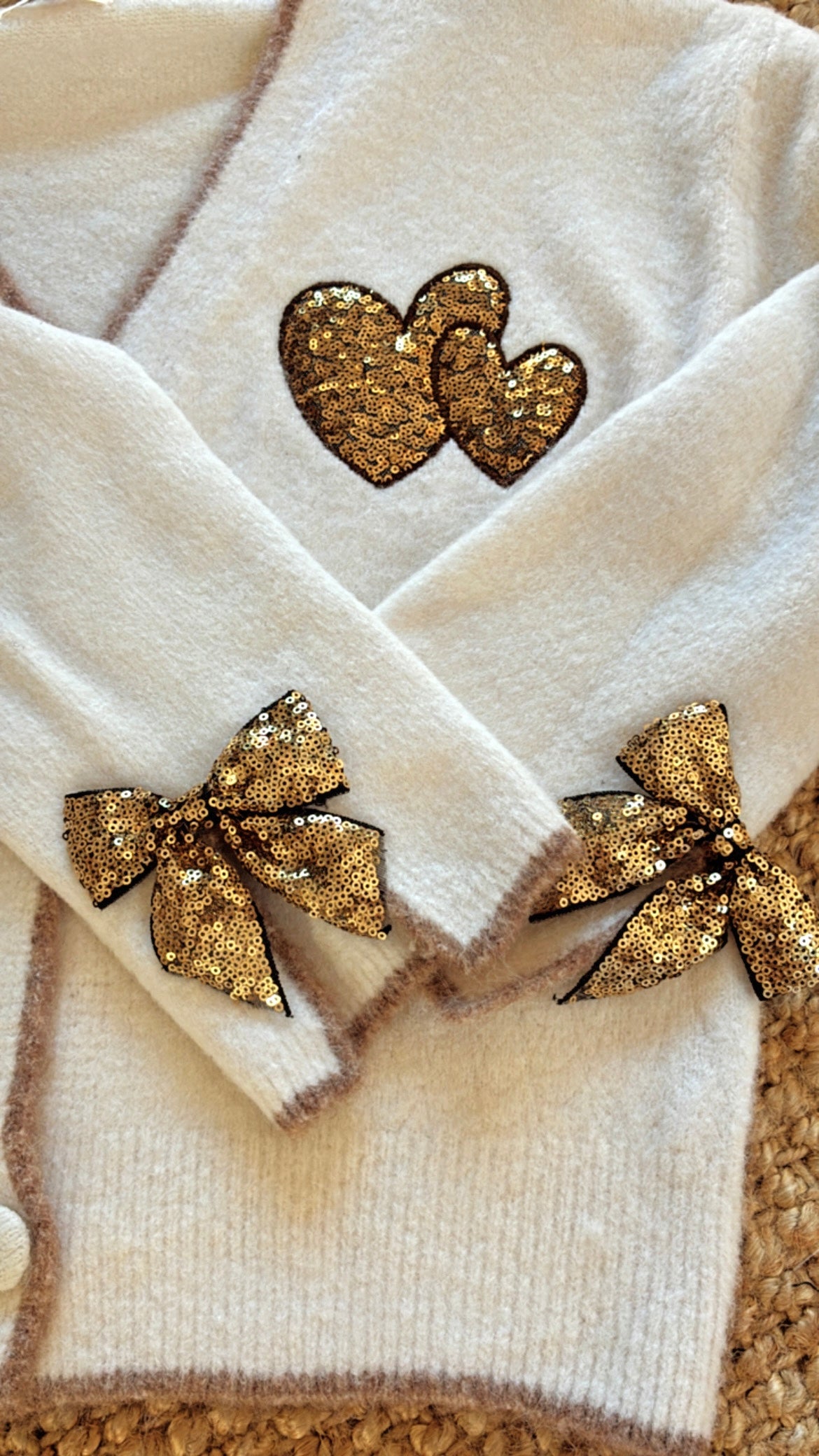 Gilet cœur et noeuds BLOUMA