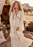 Cargar la imagen en la vista de la galería, Robe Longue Bohème SORAYA | Sequins & Broderies Ivoire
