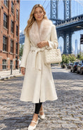 Load image into Gallery viewer, Manteau long crème ceinturé col fourrure ARIANA
