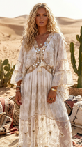 Charger l'image dans la visionneuse de la galerie, Robe Longue Bohème Gipsy | Broderies & Pompons Boho
