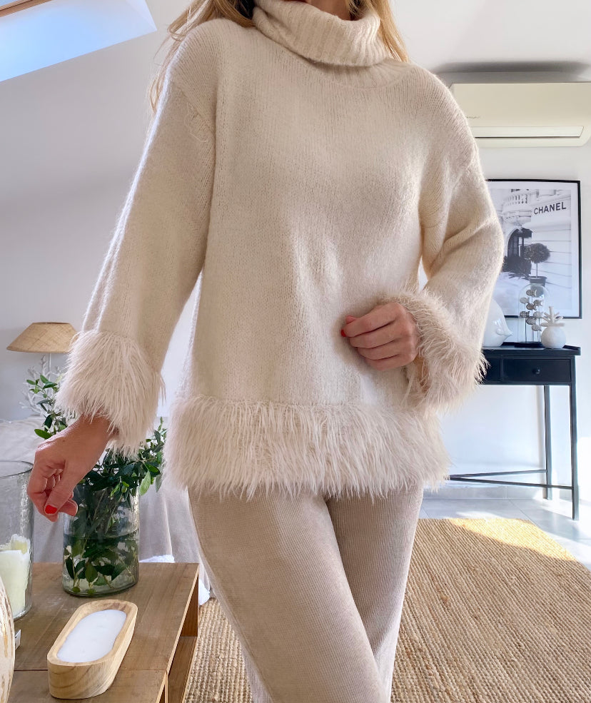 SIA Alpaca Turtleneck Sweater