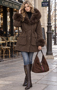 Load image into Gallery viewer, STEPHAN – Parka femme capuche fausse fourrure
